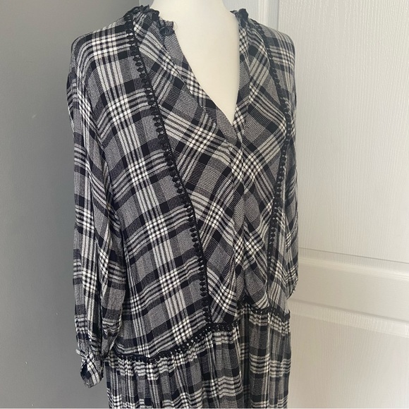 ZARA Plaid Babydoll Embroidered Dress - Picture 2 of 8